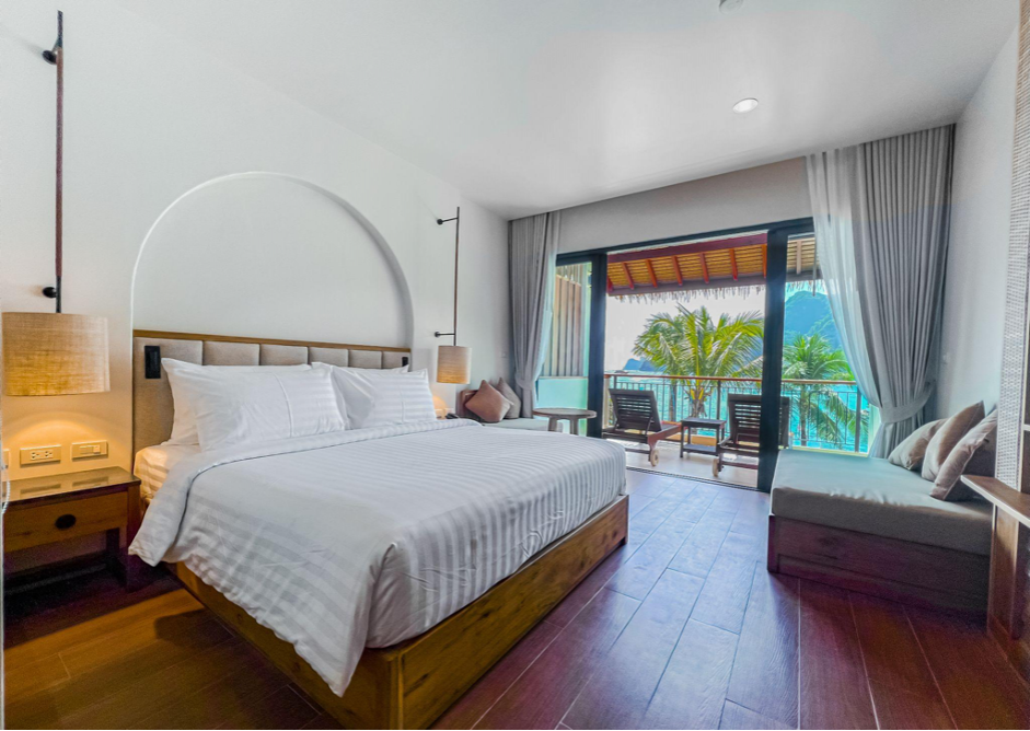 Phi Phi AT Pier Hotel: The Perfect Location on Phi Phi Island