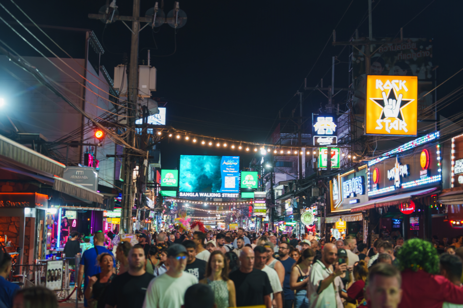 After Sunset in Phi Phi: Where the Island Truly Comes Alive