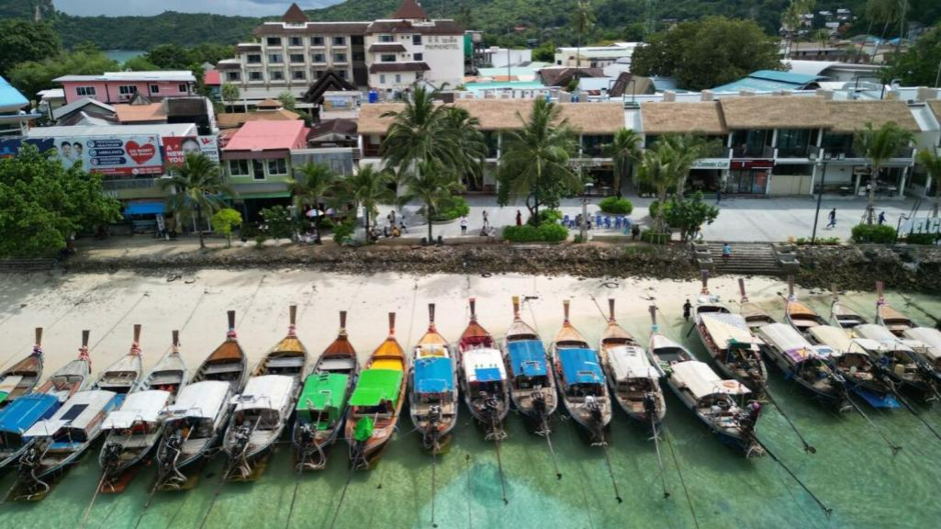 Phi Phi At Pier Hotel